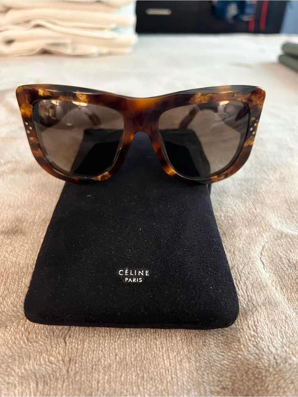 CELINE CL40157U HAVANA/ BROWN GRADIENT SUNGLASSES